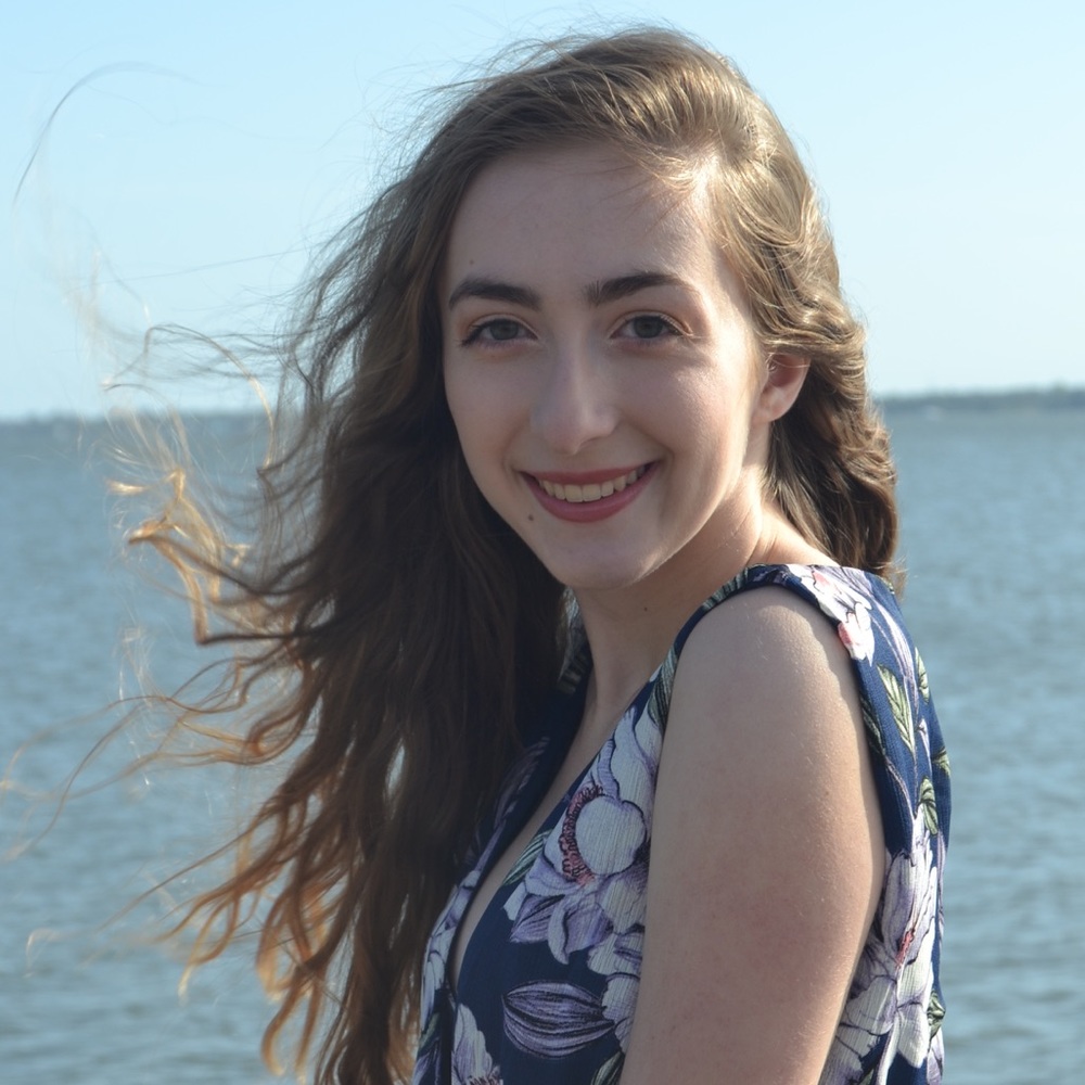 Meet your Posher, Elizabeth